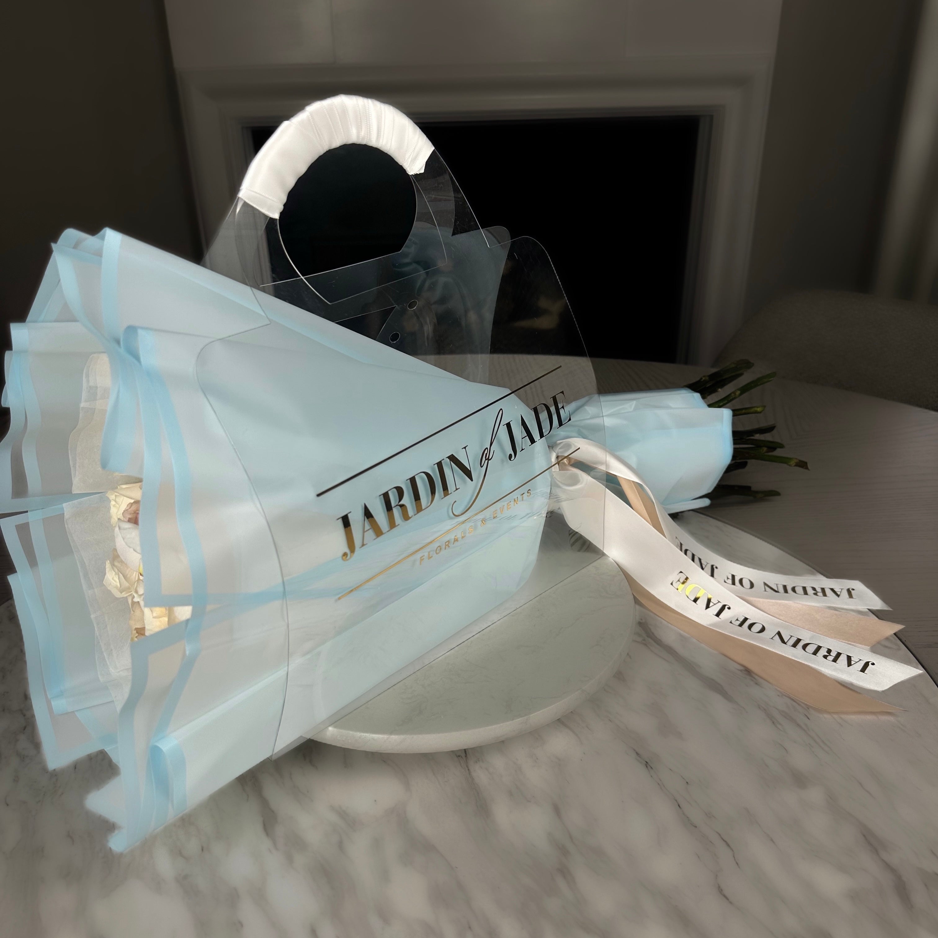 Fleur de Marie - Rose Carrier