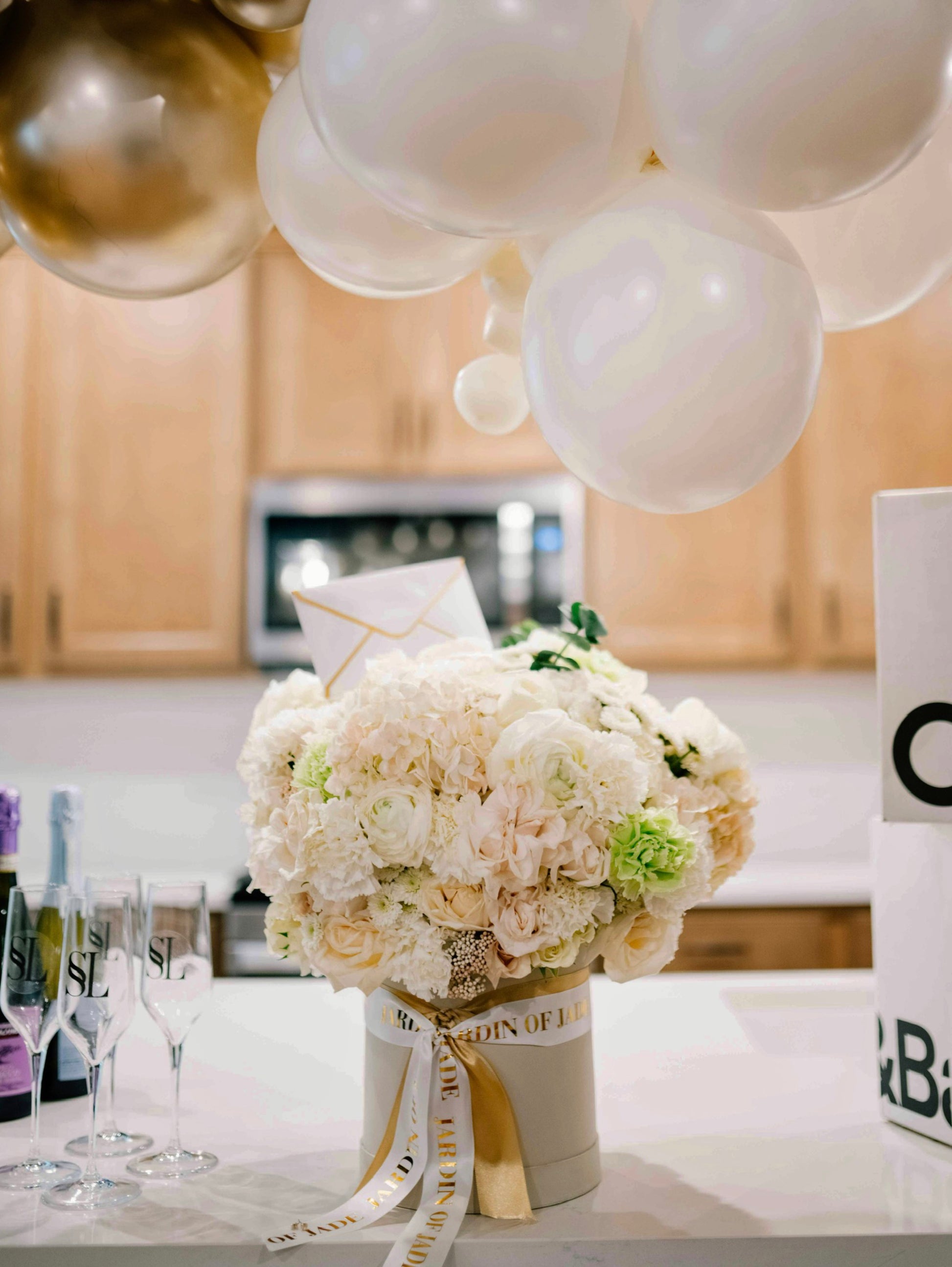 Monaco - Signature Flower Arrangement