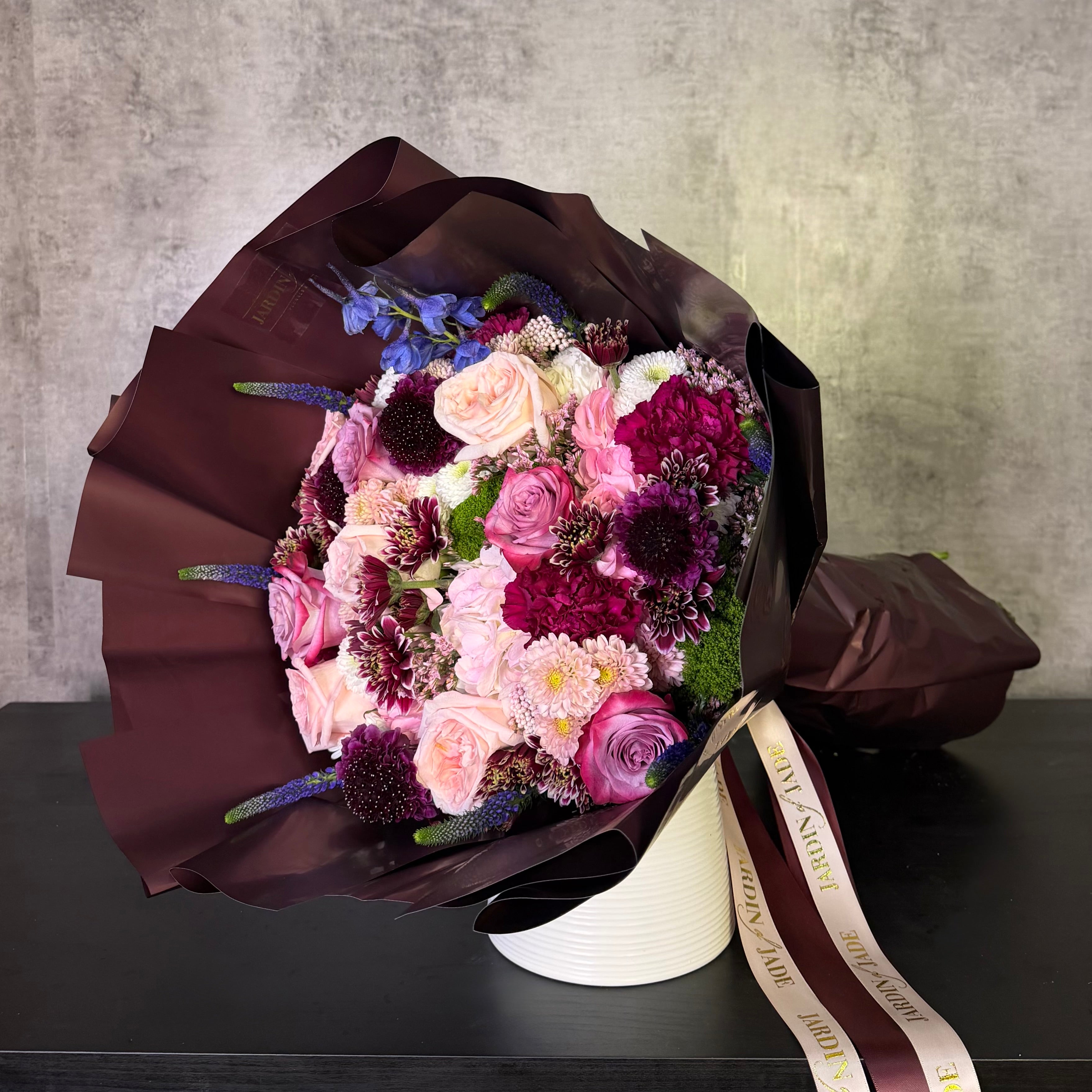 Paris Dream - Seasonal Bouquet
