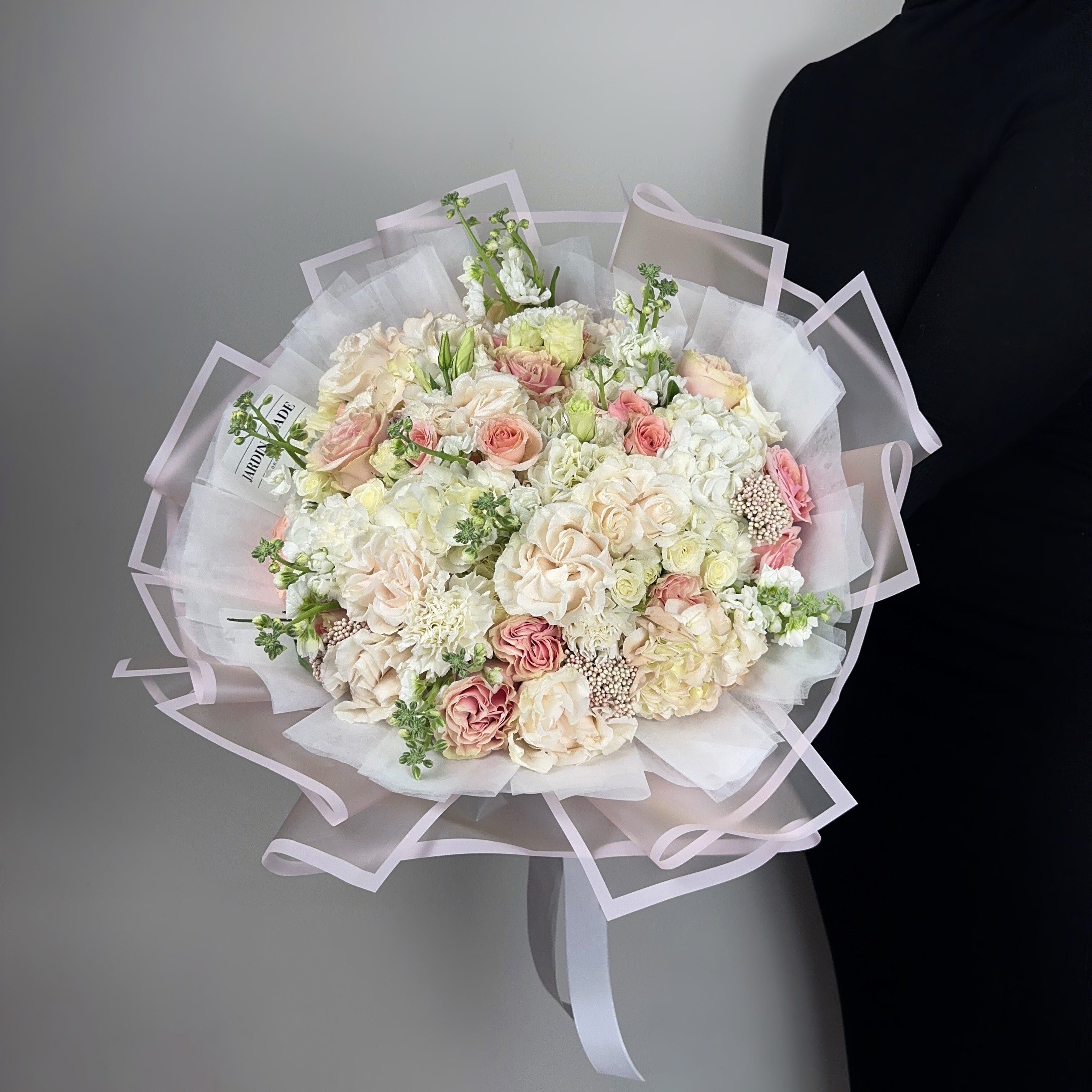 Paris Dream - Seasonal Bouquet