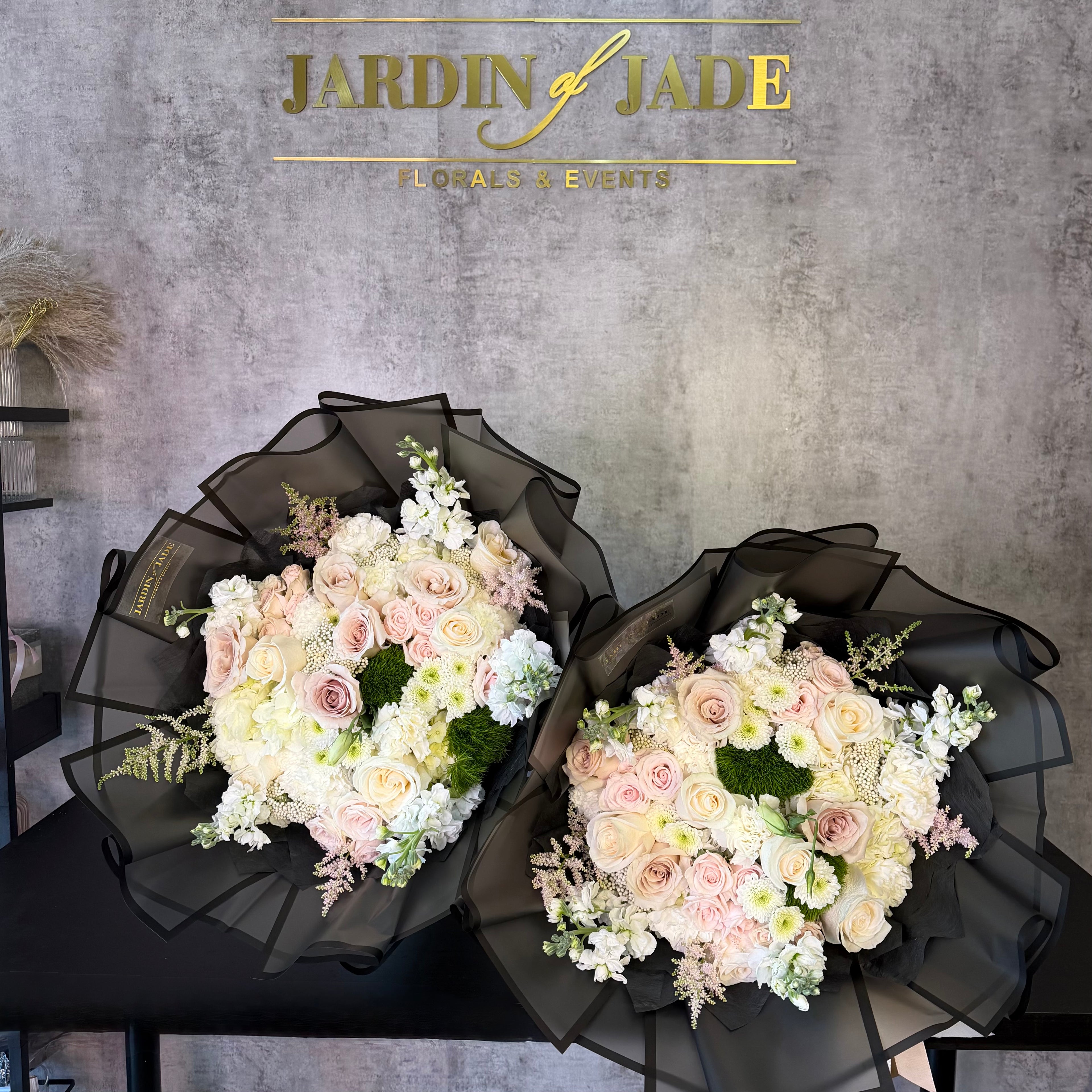 Paris Dream - Seasonal Bouquet