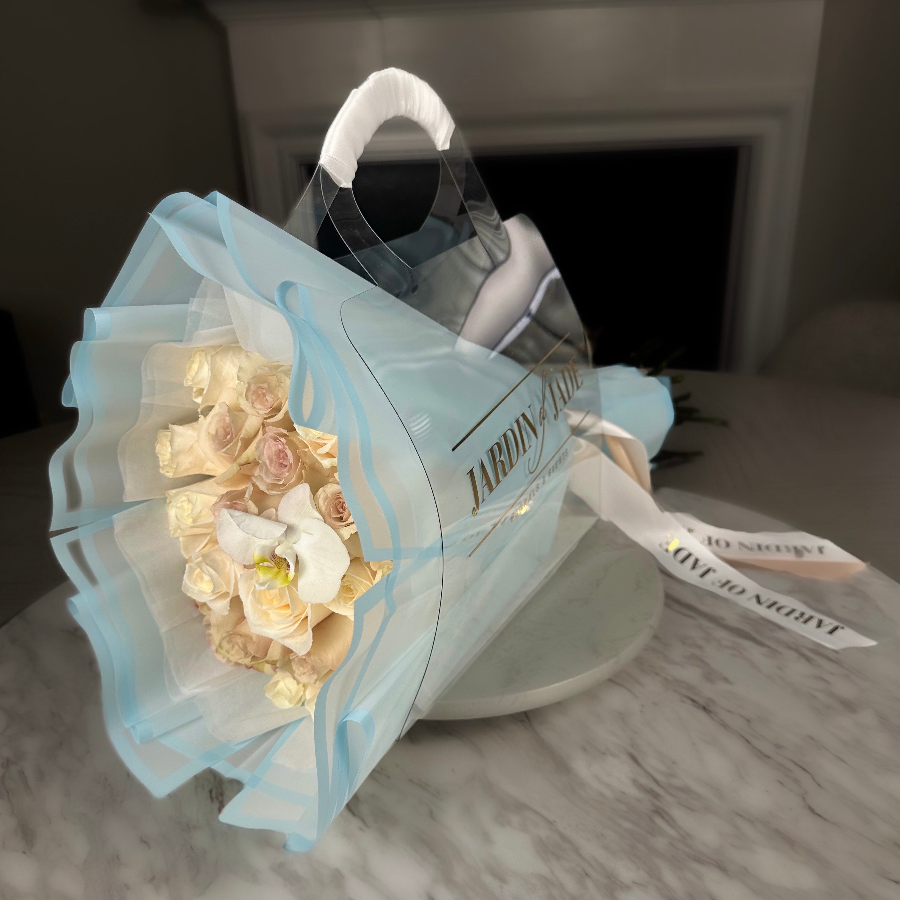 Fleur de Marie - Rose Carrier