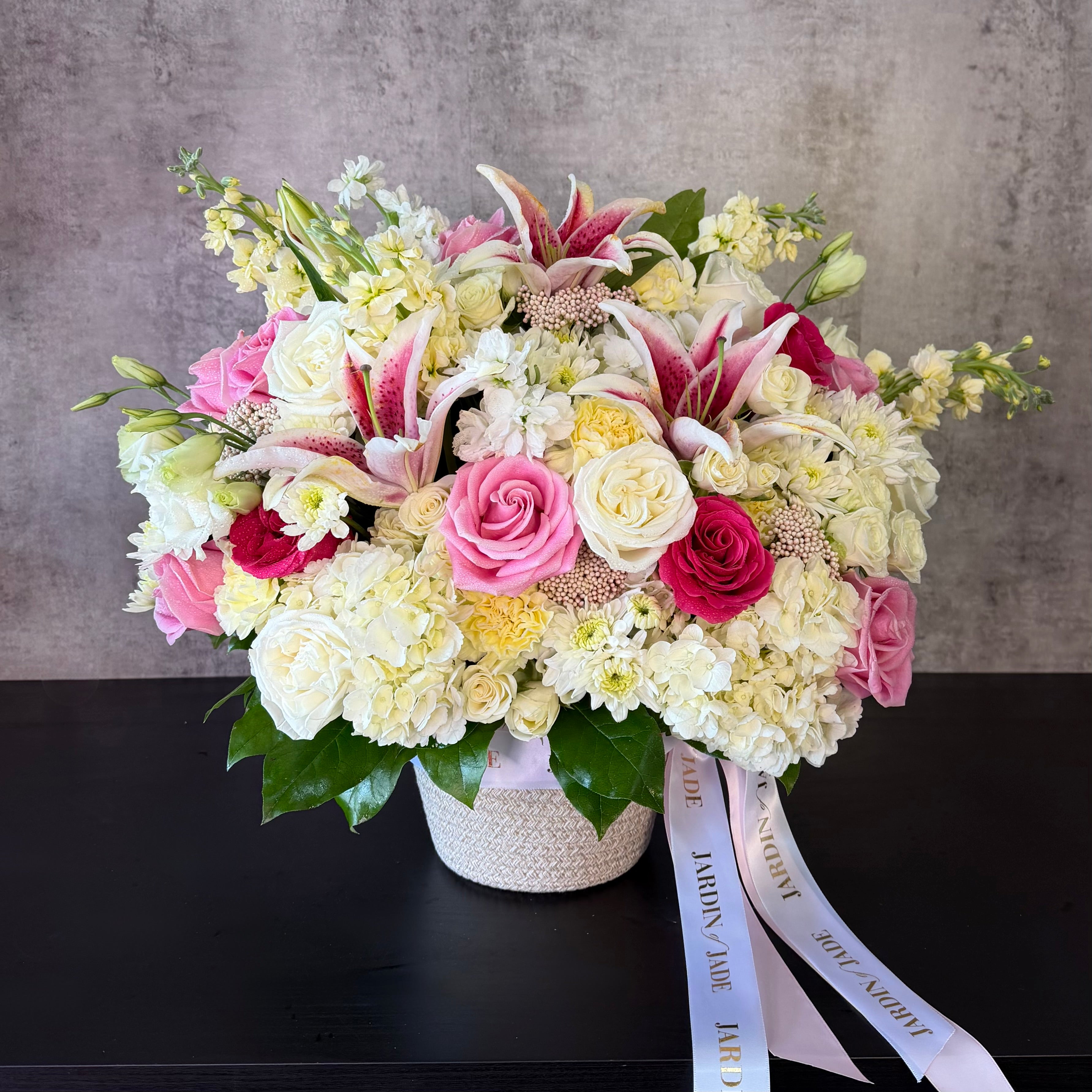 Saint Tropez - Flower Basket