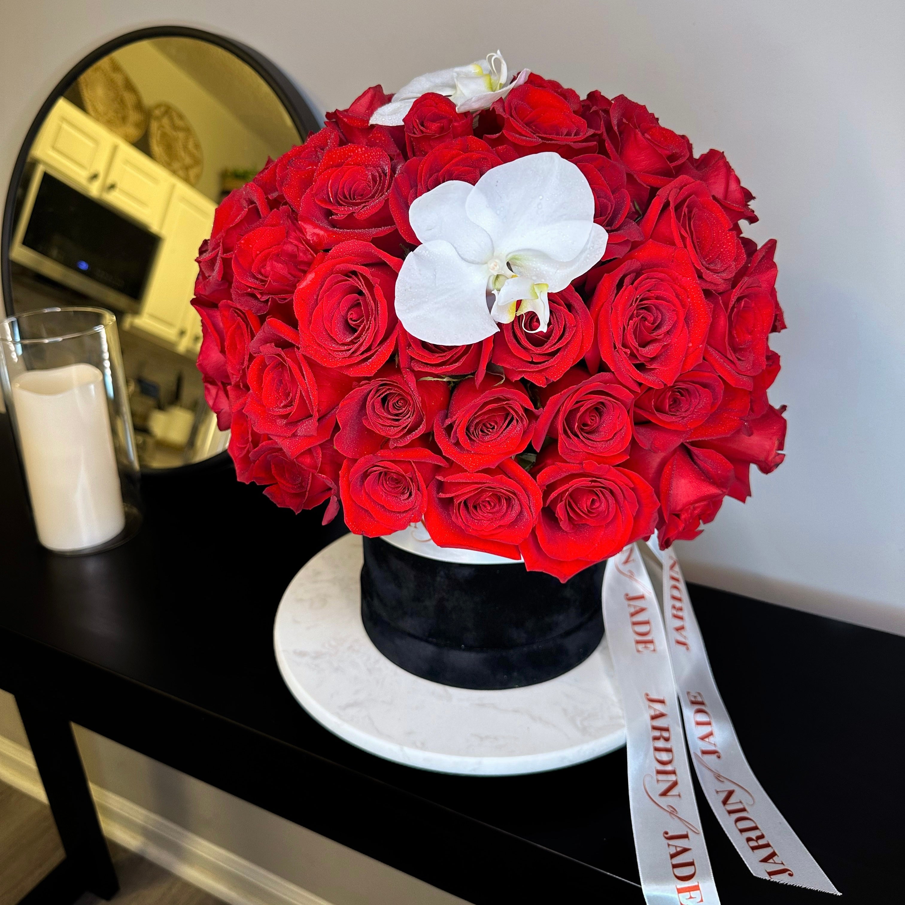 Belle - Signature Flower Box