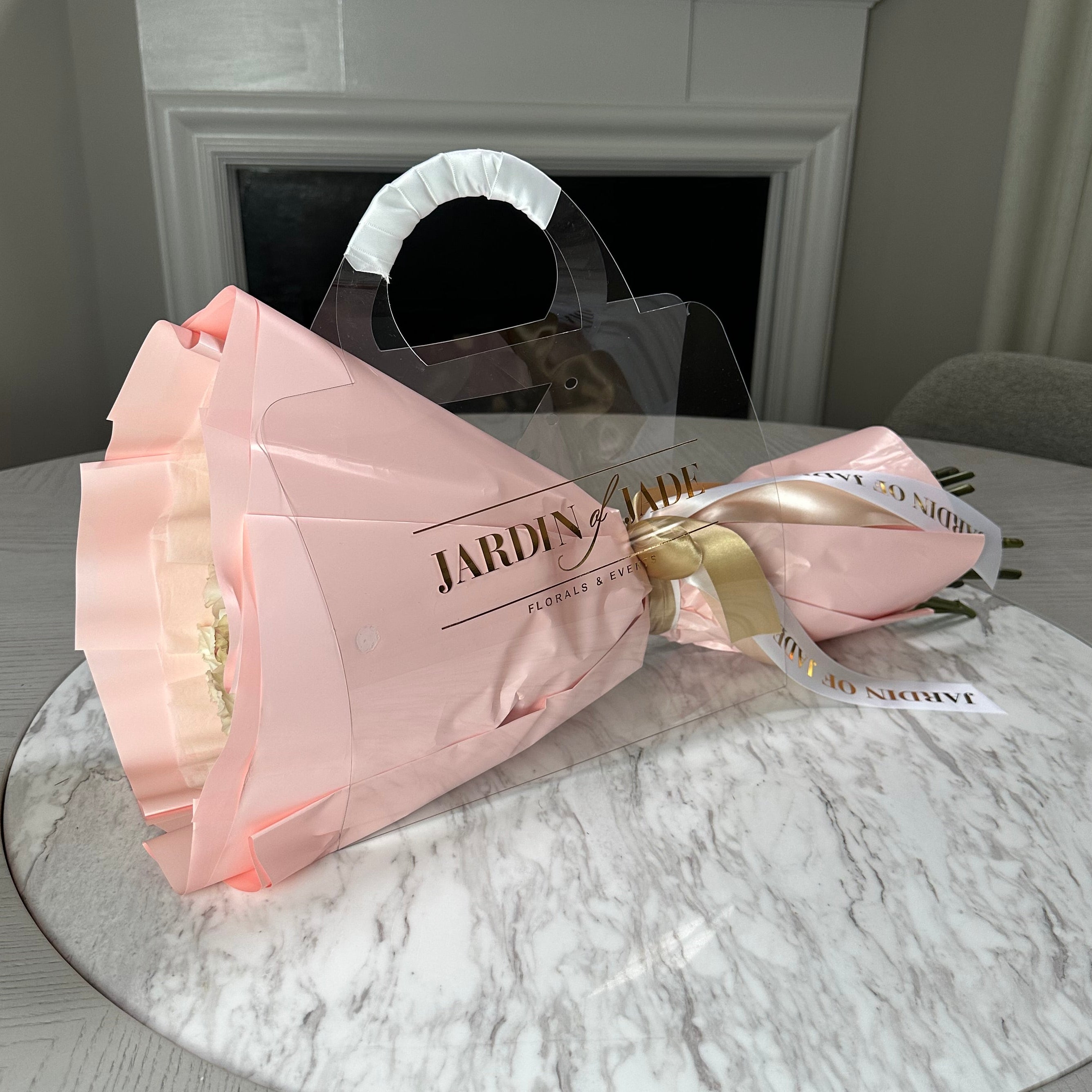 Fleur de Marie - Rose Carrier