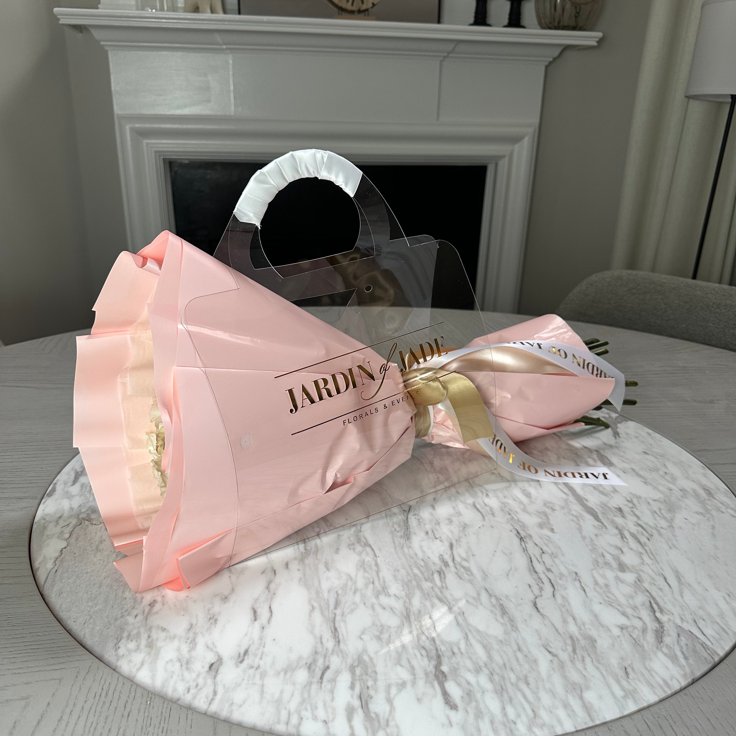 Fleur de Marie - Rose Carrier